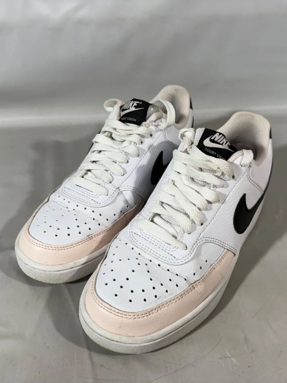 Nike Court Vision Low White Light Soft Pink Black Low Top Sneaker Sz 7 FD02585